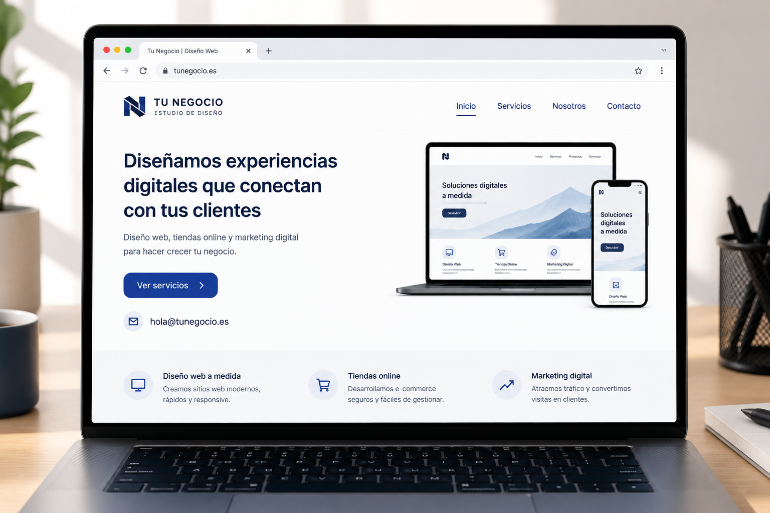 Página web corporativa con secciones ordenadas